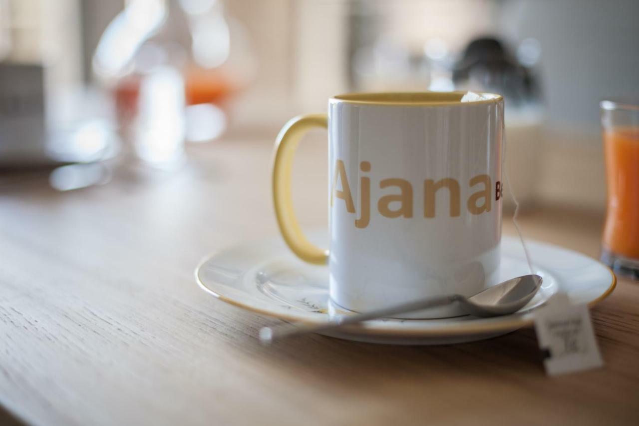 Ajana 2*